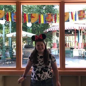 Meet your Posher, Amelia